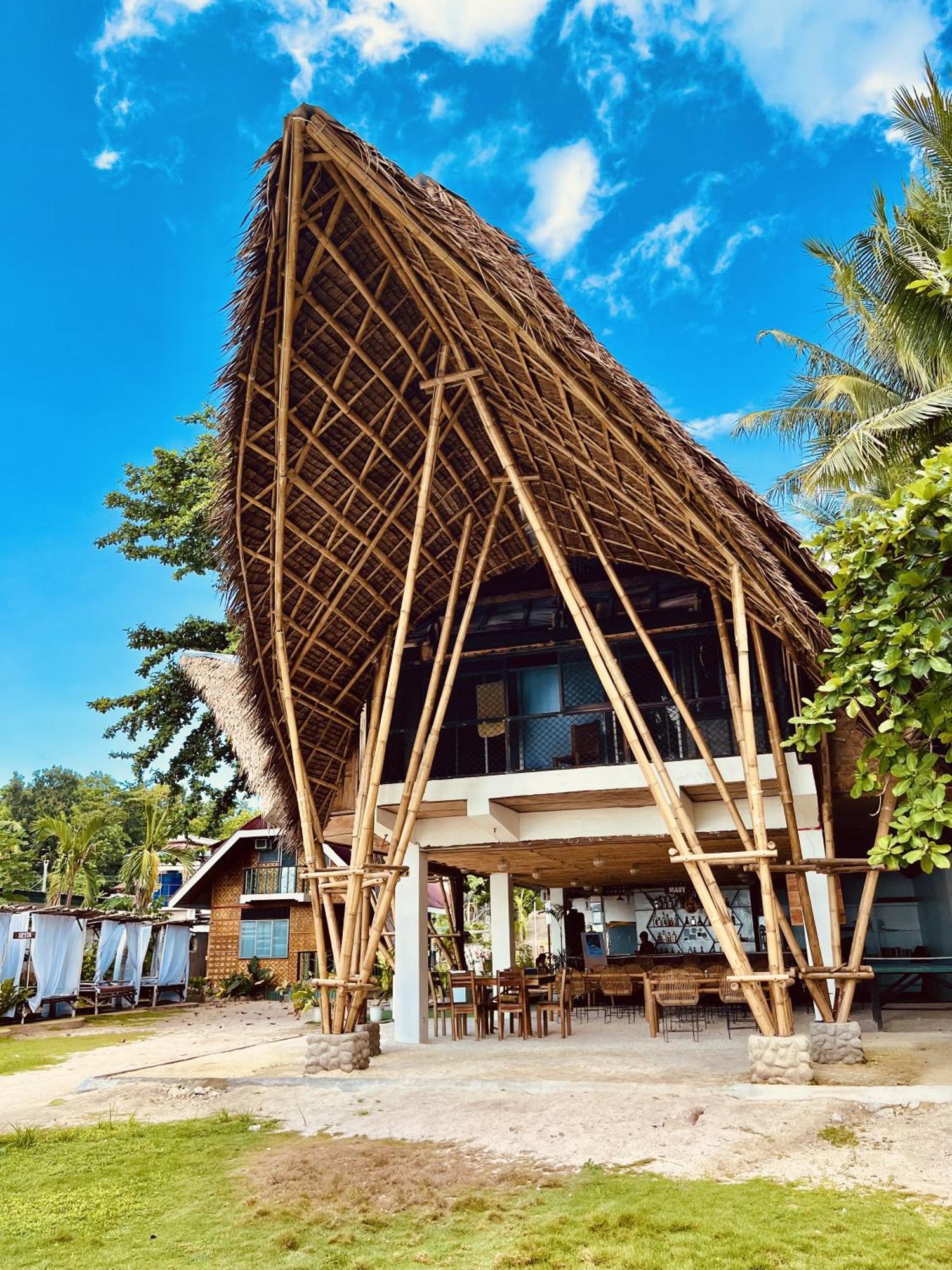 On Board Panglao Beach Hostel & Resort Dao  Eksteriør bilde