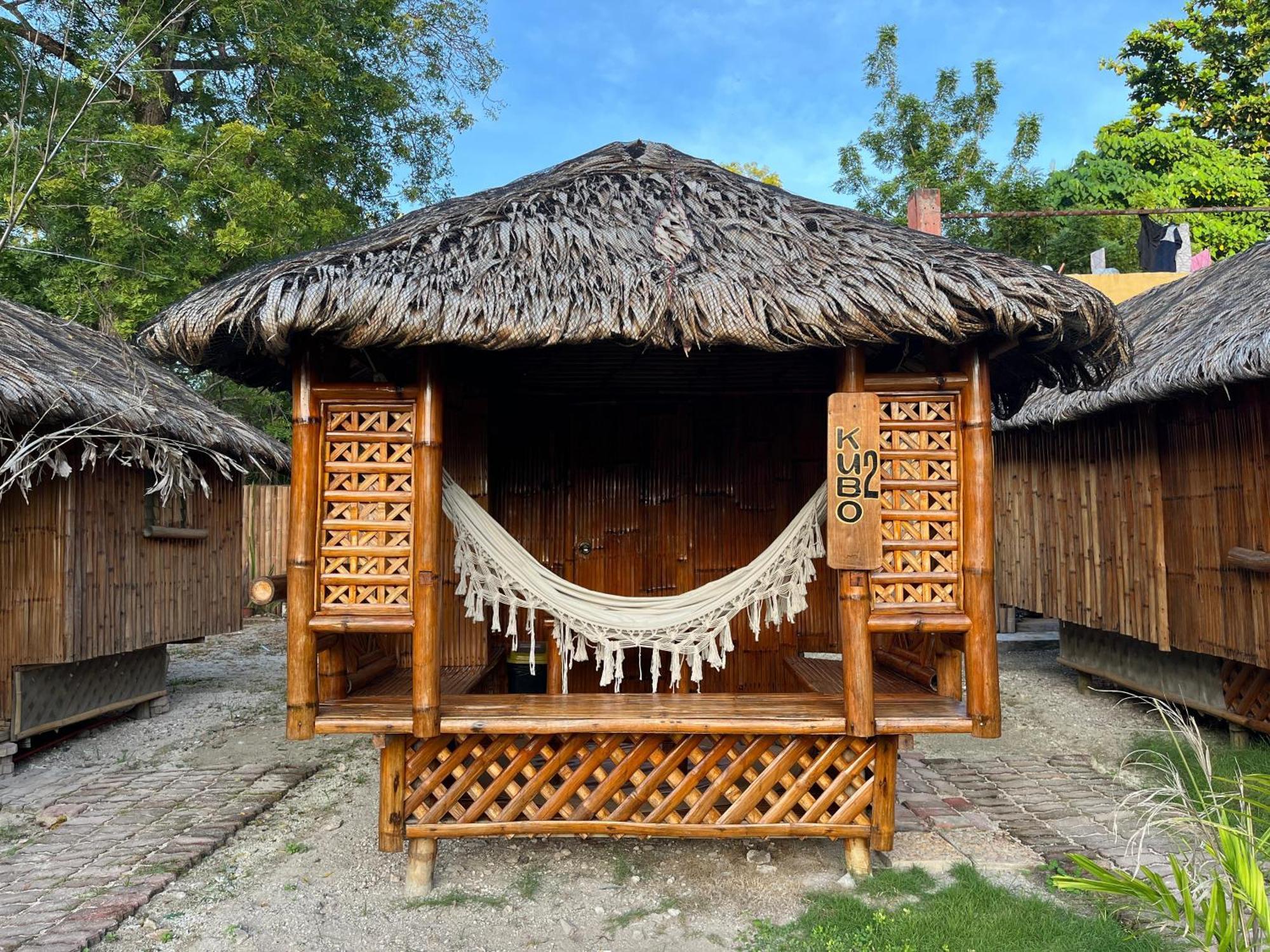 On Board Panglao Beach Hostel & Resort Dao  Eksteriør bilde